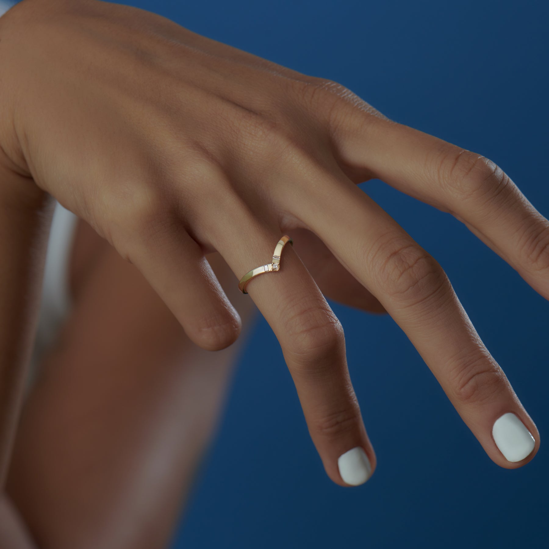 Close-up of Bride Putting the Wedding Ring on the Grooms Finger · Free  Stock Photo