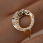 Cirrus-Baguette-Diamond-_-Gold-Open-Circle-Ring-Closeup