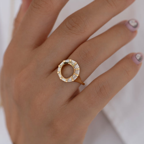 Cirrus-Baguette-Diamond-_-Gold-Open-Circle-Ring-On-Hand