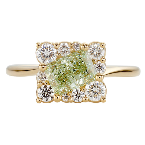 Golden Green Velvet Stone Ring – GIVA Jewellery