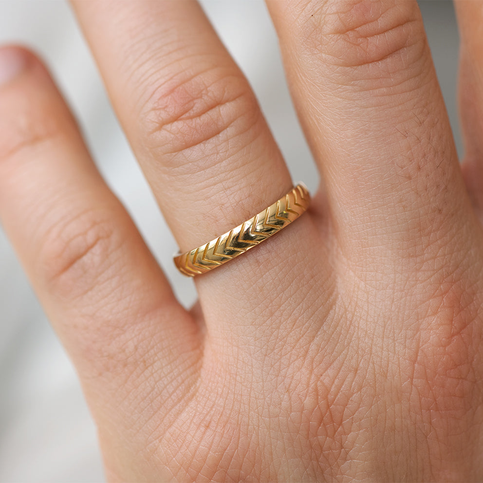 Sterling Silver Rope Edge Pattern Ring