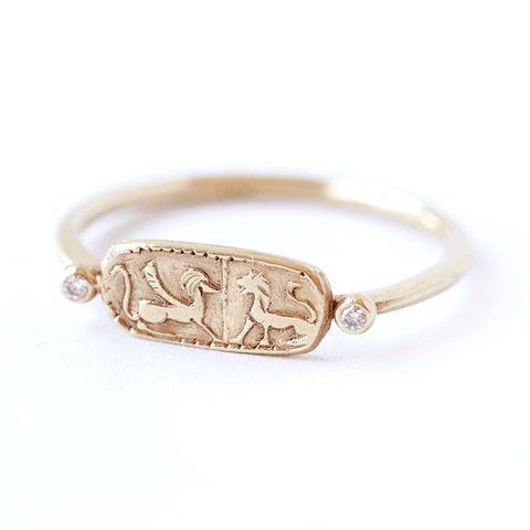 Signet Ring Women - Gold Lions Ring – ARTEMER